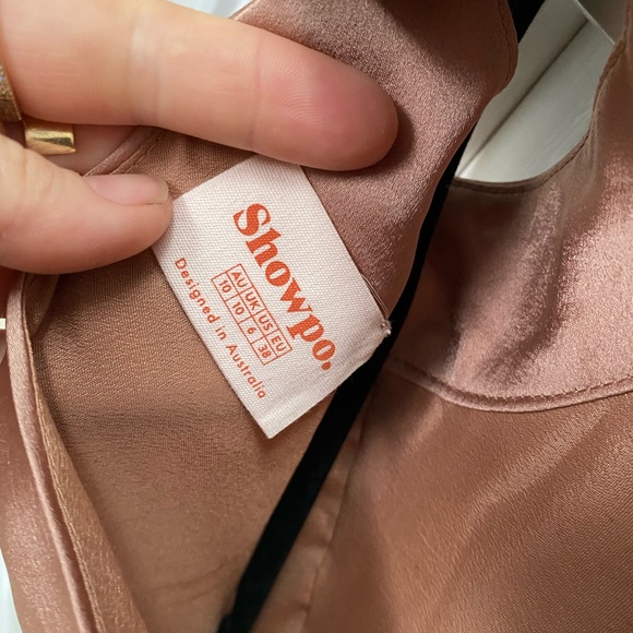 Back Cut Out Cropped Blouse - Picture 8 of 8